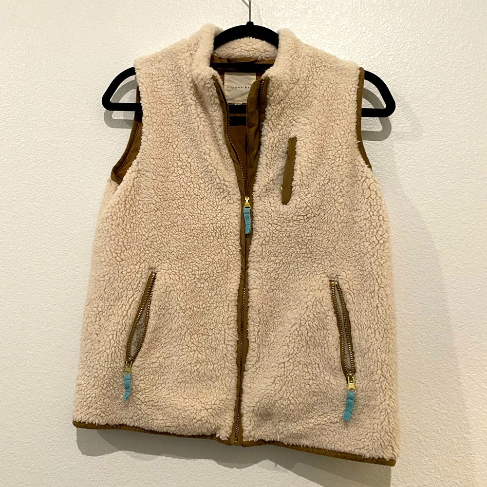 Girls vest